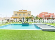 Nueva construcción  - Bungalow - Torrevieja - Los Balcones