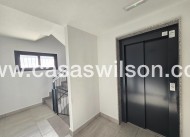 Sale - Apartment / Flat * - Orihuela Costa - Villamartín *