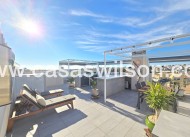 Sale - Apartment / Flat * - Orihuela Costa - Villamartín *