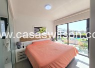 Sale - Apartment / Flat * - Orihuela Costa - Villamartín *