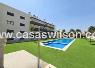 Sale - Apartment / Flat * - Orihuela Costa - Villamartín *