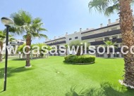 Sale - Apartment / Flat * - Orihuela Costa - Villamartín *