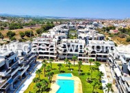 Sale - Apartment - Los Altos