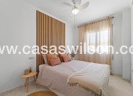 Sale - Apartment - Torrevieja - Aguas Nuevas
