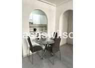 Sale - Apartment - Torrevieja - Centro