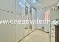 Sale - Apartment - Torrevieja - Centro