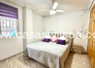 Sale - Apartment - Torrevieja - Centro