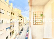 Sale - Apartment - Torrevieja - Centro