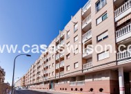 Sale - Apartment - Torrevieja - Centro
