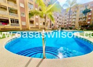 Sale - Apartment - Torrevieja - Centro