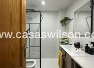 Sale - Apartment - Torrevieja - Centro