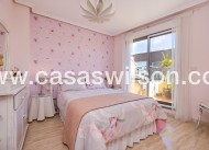 Sale - Apartment - Torrevieja - Centro