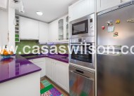 Sale - Apartment - Torrevieja - Centro