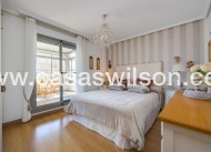 Sale - Apartment - Torrevieja - Centro