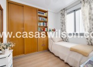 Sale - Apartment - Torrevieja - Centro