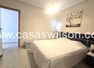 Sale - Apartment - Torrevieja - Centro