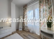 Sale - Apartment - Torrevieja - Centro