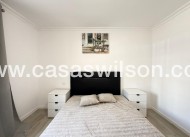 Sale - Apartment - Torrevieja - Centro