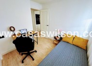 Sale - Apartment - Torrevieja - Centro