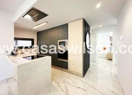 Sale - Apartment - Torrevieja - Costa Blanca