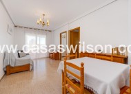 Sale - Apartment - Torrevieja - Estacion De Autobuses