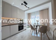 Sale - Apartment - Torrevieja - Estacion De Autobuses