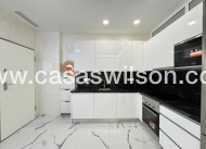 Sale - Apartment - Torrevieja - Estacion De Autobuses