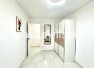 Sale - Apartment - Torrevieja - Playa del Cura
