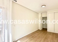 Sale - Appartement - Torrevieja - Centro