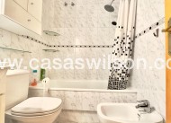 Sale - Appartement - Torrevieja - La Mata pueblo
