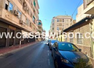 Sale - Appartement - Torrevieja - Paseo maritimo