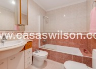 Sale - Appartement - Torrevieja - Paseo maritimo
