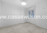 Sale - Appartement - Torrevieja - Playa del Acequion