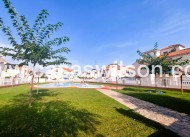 Sale - Bungalow - Orihuela Costa - Costa Blanca