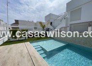 Sale - Bungalow - Pilar de la Horadada - Costa Blanca