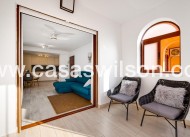 Sale - Bungalow - Torrevieja - Aguas Nuevas