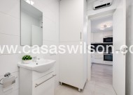 Sale - Bungalow - Torrevieja - Aguas Nuevas