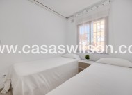 Sale - Bungalow - Torrevieja - Aguas Nuevas