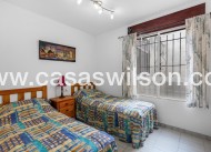 Sale - Bungalow - Torrevieja - Centro
