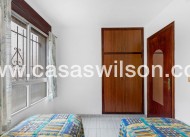 Sale - Bungalow - Torrevieja - Centro