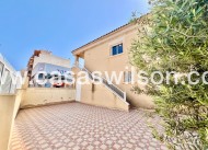 Sale - Bungalow - Torrevieja - Centro