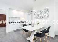 Sale - Bungalow - Torrevieja - Costa Blanca