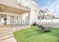 Sale - Bungalow - Torrevieja - Costa Blanca