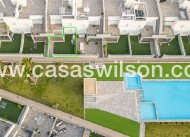 Sale - Bungalow - Torrevieja - Costa Blanca