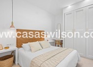 Sale - Bungalow - Torrevieja - Costa Blanca