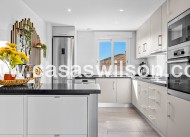 Sale - Bungalow - Torrevieja - Costa Blanca