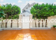 Sale - Bungalow - Torrevieja - La Mata