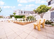 Sale - Bungalow - Torrevieja - La Mata