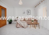 Sale - Bungalow - Torrevieja - Los Frutales