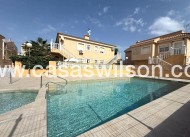 Sale - Bungalow - Torrevieja - Los Frutales